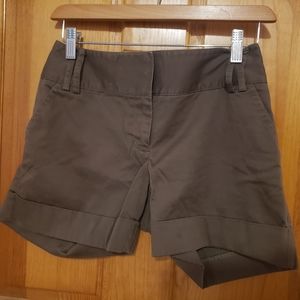 Beautiful Dark Khaki Shorts